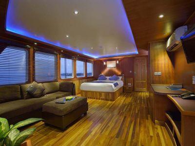 Dive-boat-cabin-suite