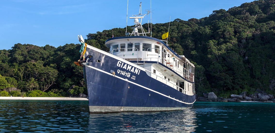 Giamani liveaboard dive boat