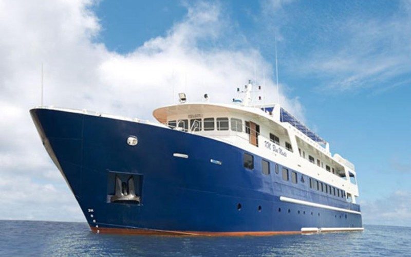 KM Blue Manta