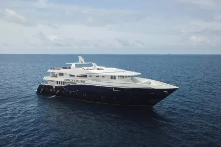 MV Emperor Explorer